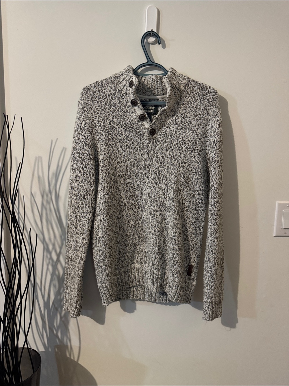 Roots Men's Marled V-Neck Button Sweater - Gray
